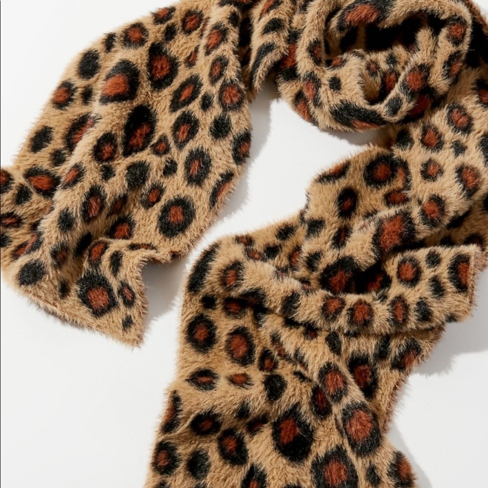 Fuzzy Furry Printed Scarf